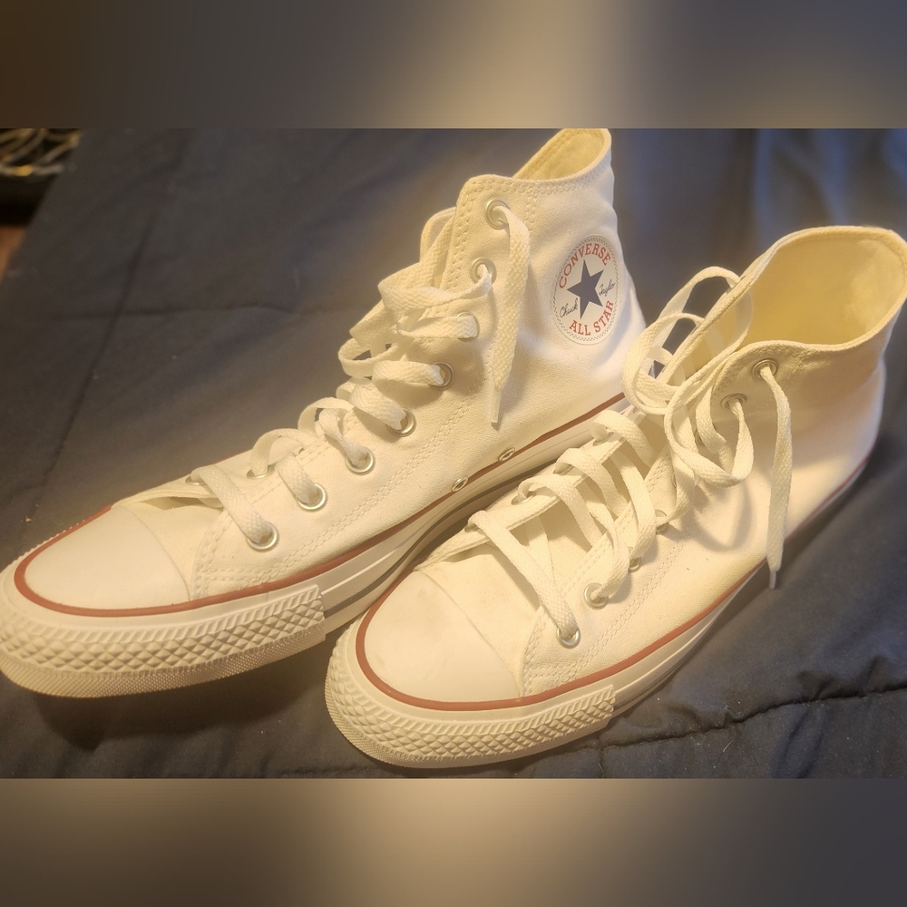 Mens New  High top Converse size 11 #102